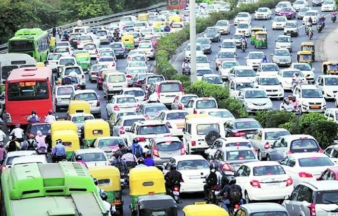 Photo of करोड़ों की वसूली के बाद भी नहीं सुधरी नोएडा की ट्रैफिक व्यवस्था