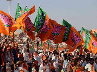 Photo of यूपी चुनाव 2022 : लखनऊ में गृहमंत्री अमित शाह बोले, भाजपा और निषाद पार्टी मिलकर जीतेगी 300 से अधिक सीटें