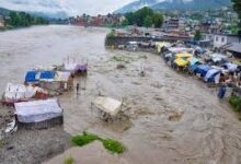 Photo of भारी बारिश के चलते लोगों का जीवन अस्त व्यस्त : मौसम विभाग