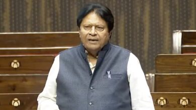 Photo of सपा सांसद रामजी ने राणा सांगा को कहा गद्दार