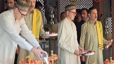 Photo of मुख्यमंत्री उमर अब्दुल्ला ने खीर भवानी मंदिर में की पूजा