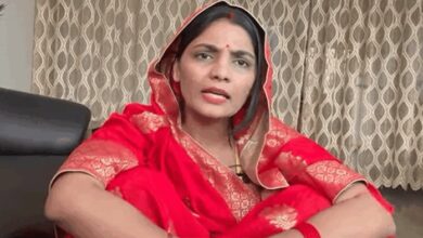 Photo of नेहा पर देशद्रोह का केस दर्ज कराने वाले कवि को मिली धमकी