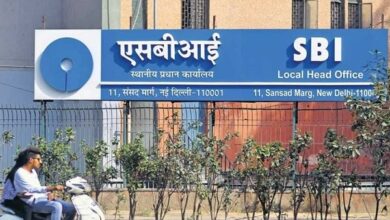 Photo of बैंक पासबुक अपडेट से लेकर हर छोटी सेवा पर वसूल रहे शुल्क