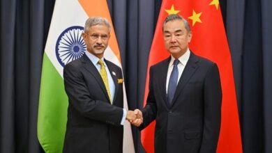 Photo of विदेश मंत्री जयशंकर ने चीनी समकक्ष वांग यी से मुलाकात की