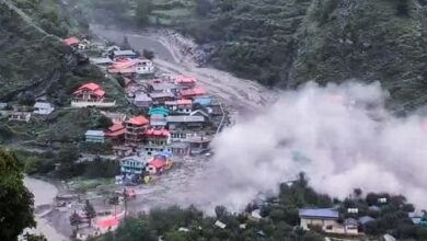 Photo of उत्तरकाशी : भयंकर बाढ़ ने सबकुछ किया तबाह