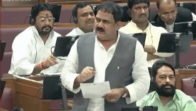 Photo of यूपी विधानसभा में बीजेपी के दो विधायकों में झड़प