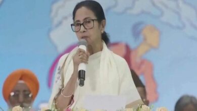 Photo of चुनावों से पहले ममता ने की बड़ी घोषणा