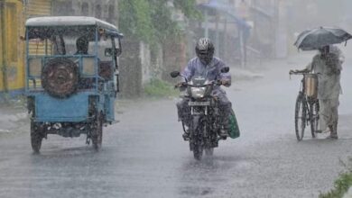 Photo of यूपी का मौसम :  बारिश होने से बदला मौसम का मिजाज  